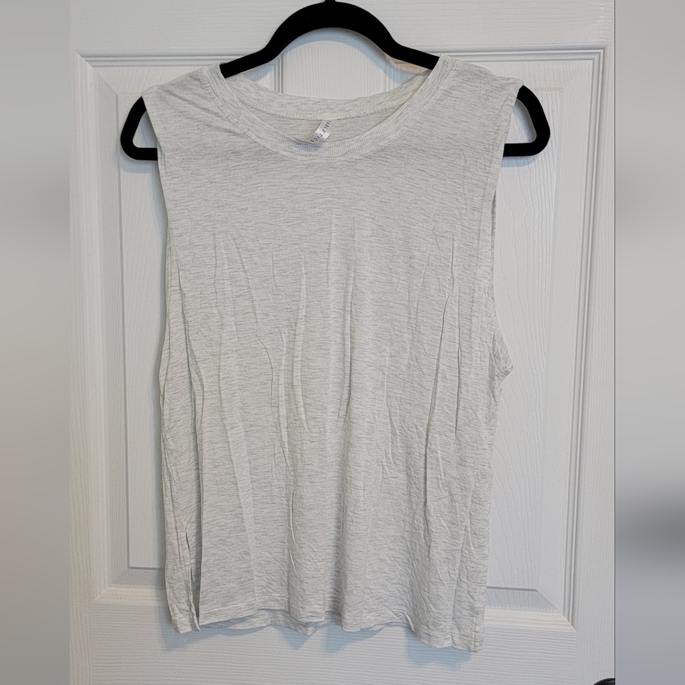 NWOT fabletics tank. Medium.